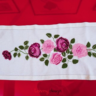 Table runner -Sapa rose 